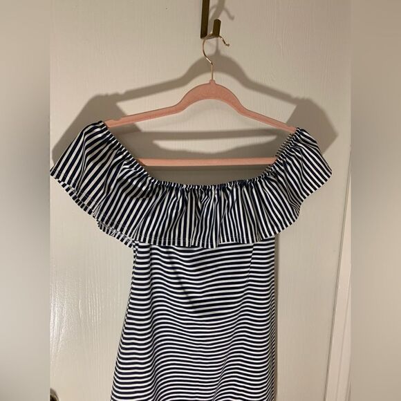 Sailor-Sailor EUC navy blue/white striped off the shoulder ruffle dress Size XS - Picture 3 of 5
